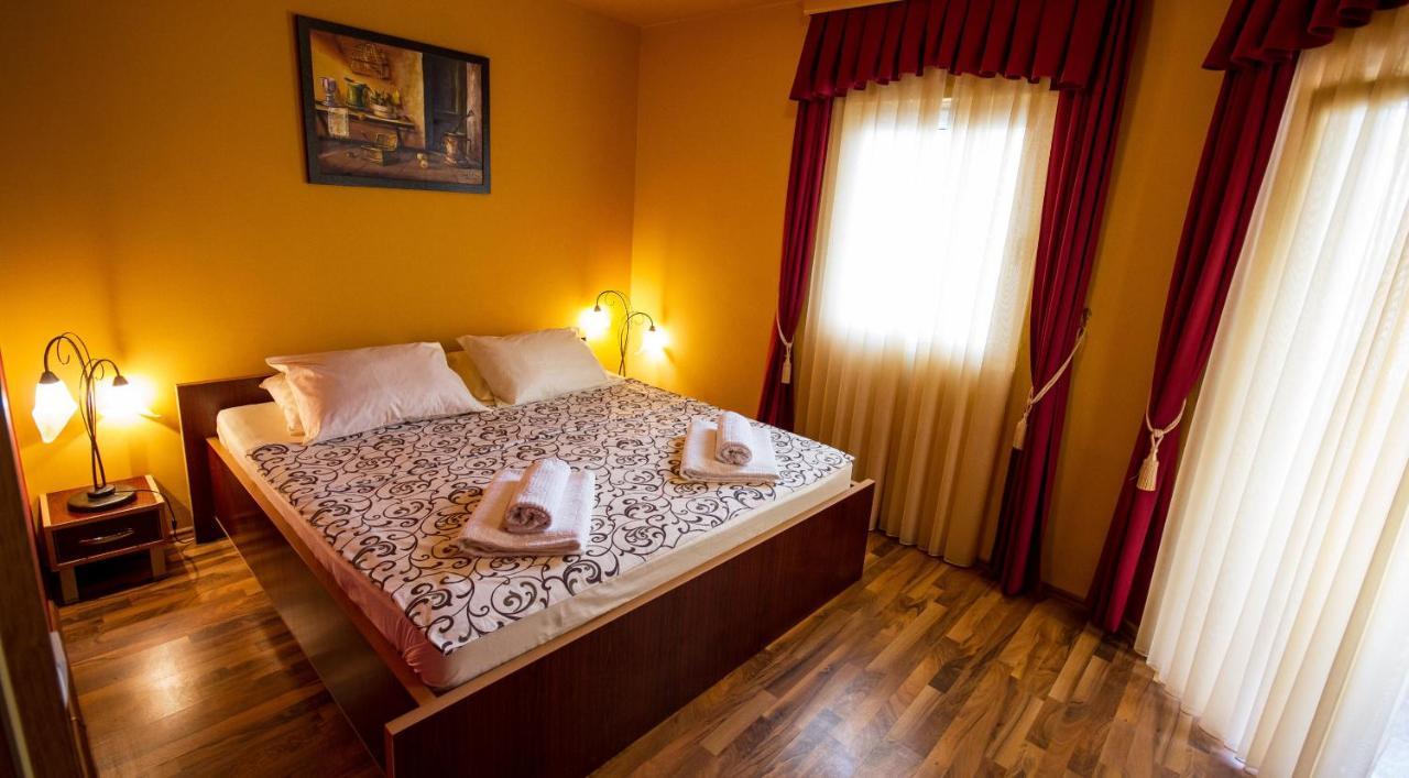 Apart Hotel Samardzic 蒂瓦特 客房 照片