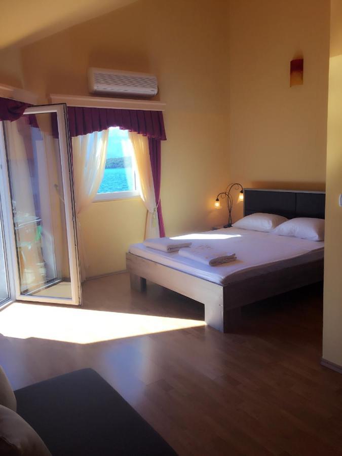Apart Hotel Samardzic 蒂瓦特 外观 照片